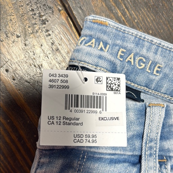 AMERICAN EAGLE NEXT LEVEL STRETCH CURVY HOGH ROSE RIPPED JEGGINGS - 12 31W - Picture 4 of 6